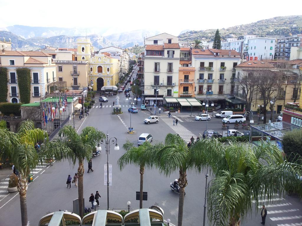 Hotel La Casa Dell'Orologio - Main Square Sorrento Exteriér fotografie